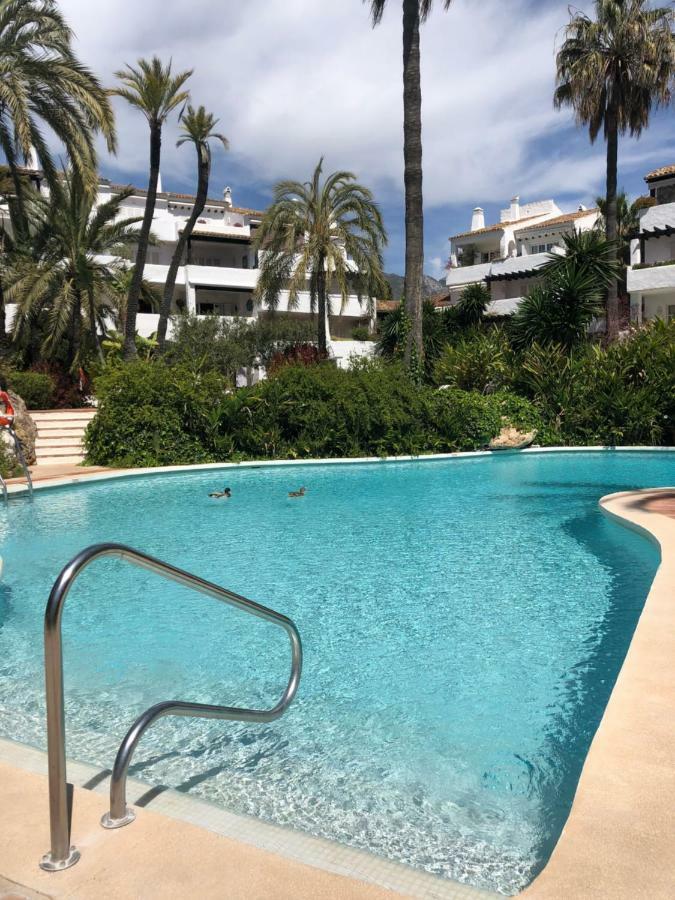 Modern Apartment Puente Romano Marbella Exteriör bild